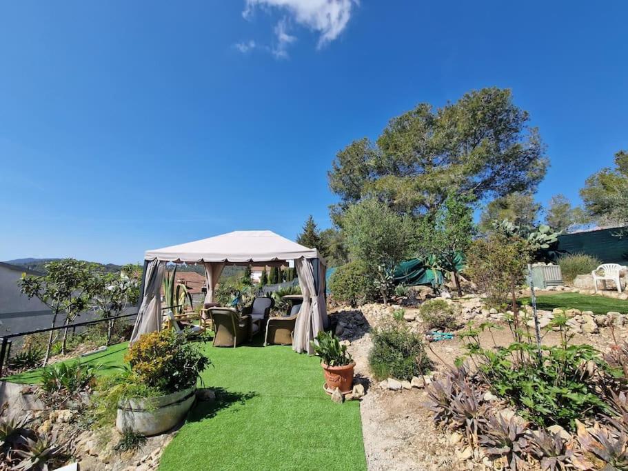 Le Petit Paradis Olivella Extérieur photo