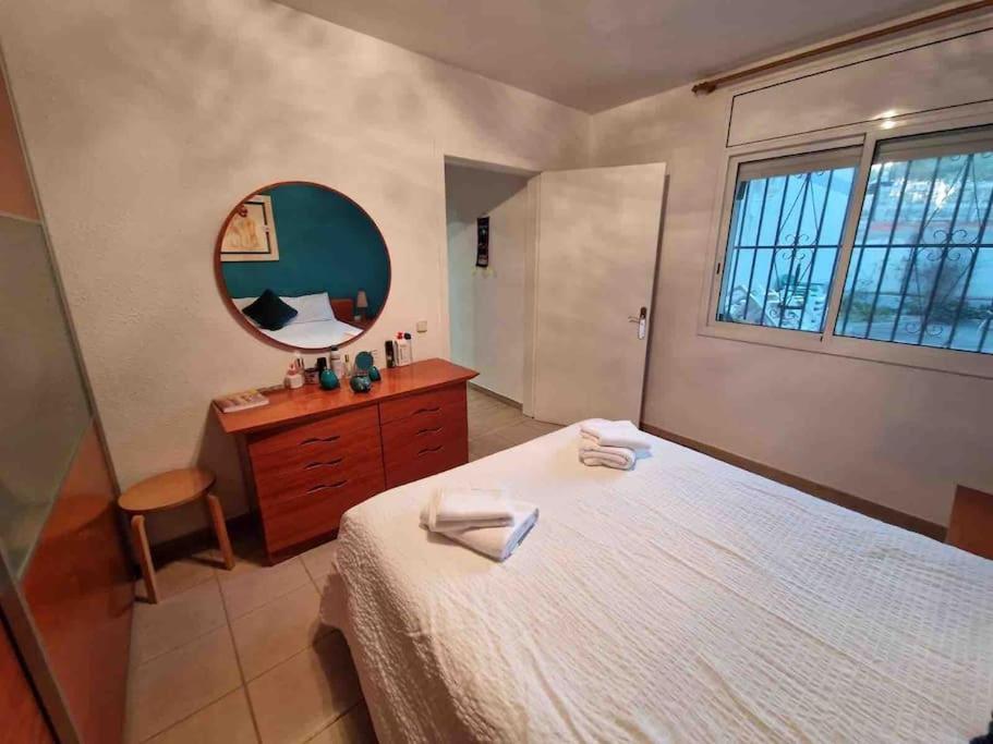 Le Petit Paradis Olivella Extérieur photo